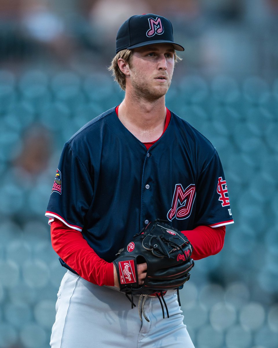 KareemSSN's tweet photo. Quinn Mathews' stats since June:  

45.1 IP   
1.79 ERA  
49 K | 16 BB 
0.77 WHIP  
.130 BAA https://t.co/J569tg7xvm