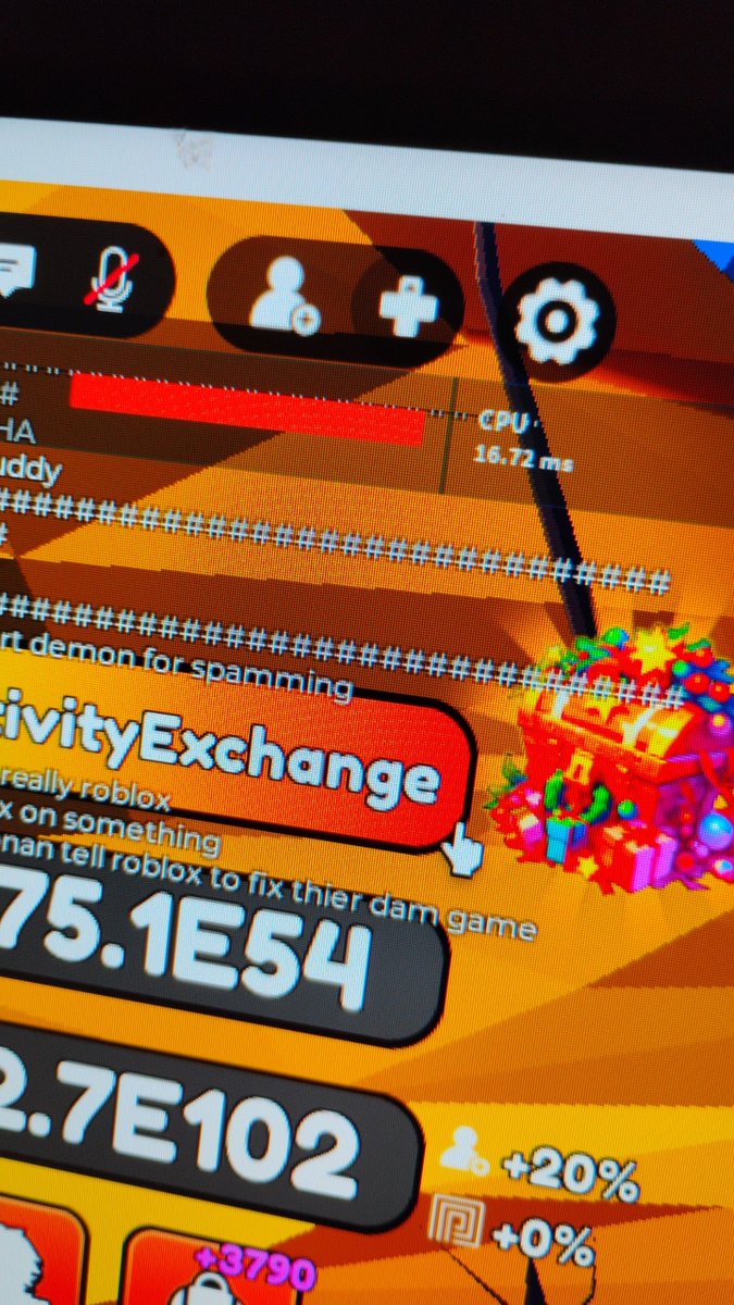 Timothy94856619's tweet photo. Roblox for the love of God fix ur fucking game like pls @Roblox https://t.co/UzyPg0knKX