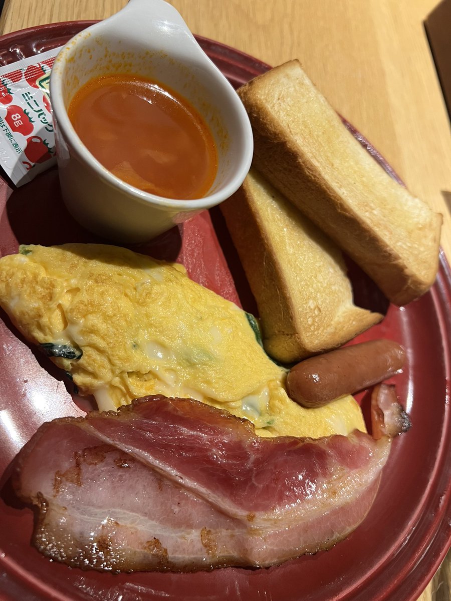 Jm_kdhm's tweet photo. むさしの森珈琲☕️モーニング🍞 https://t.co/95W8f2LXmR
