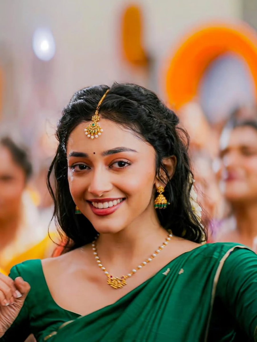 Simply___Me__'s tweet photo. Un kannil vizhundhen, ezhundhirukka manam illai.🤗🫠💘 https://t.co/p7IkeHKc5G