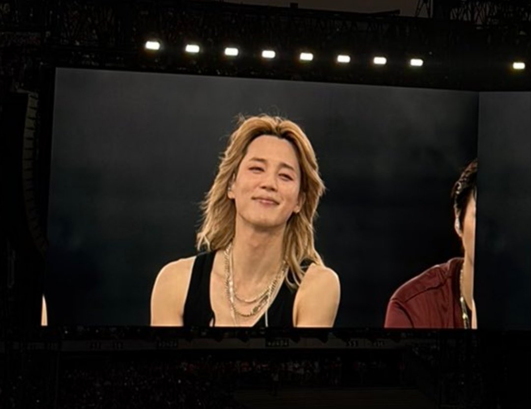 trulyjmin's tweet photo. the happiest you've ever been my jimin. i love you with all my heart. https://t.co/Vx5idmgEhs