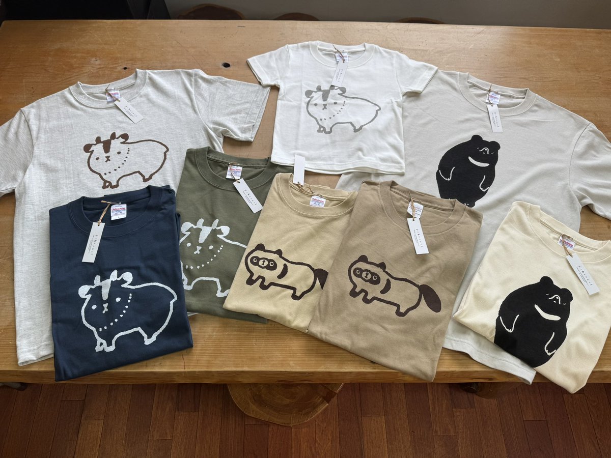 pchannel's tweet photo. 少なくな��ていたTシャツ、刷りました！
田舎おちょこも満タン。

#田舎labo
#田舎おちょこ
#pchannel
#カモシカTシャツ
#ツキノワグマTシャツ https://t.co/9DJunZvqNM