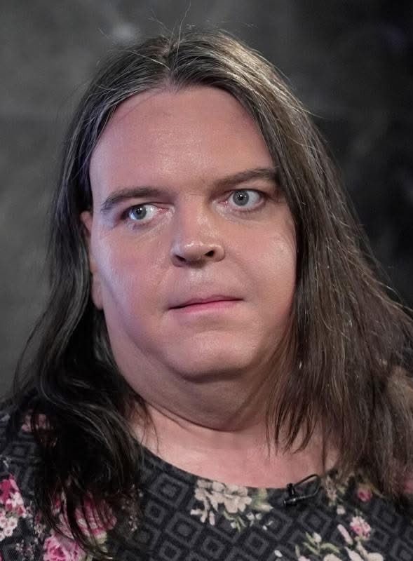 tylerbowyer's tweet photo. A lot of people are giving Ashley Webb a hard time, but at least he was man enough to debate his opponents. 

Unlike No Debate Kate Hobbs

Why can’t Katie Hobbs answer questions? https://t.co/Bo0wL1222O