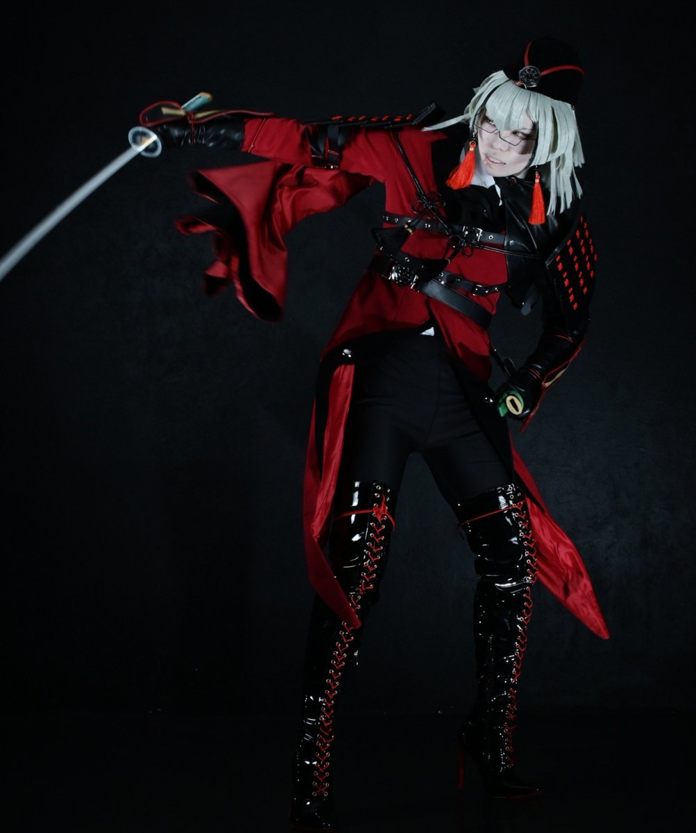 red_cat_Nyaoth's tweet photo. ※cosplay 

一年で成長した石田正宗のヒラミを見て

撮影日
◀️2025/1/15            
▶️2026625 https://t.co/8Pldze9Gez