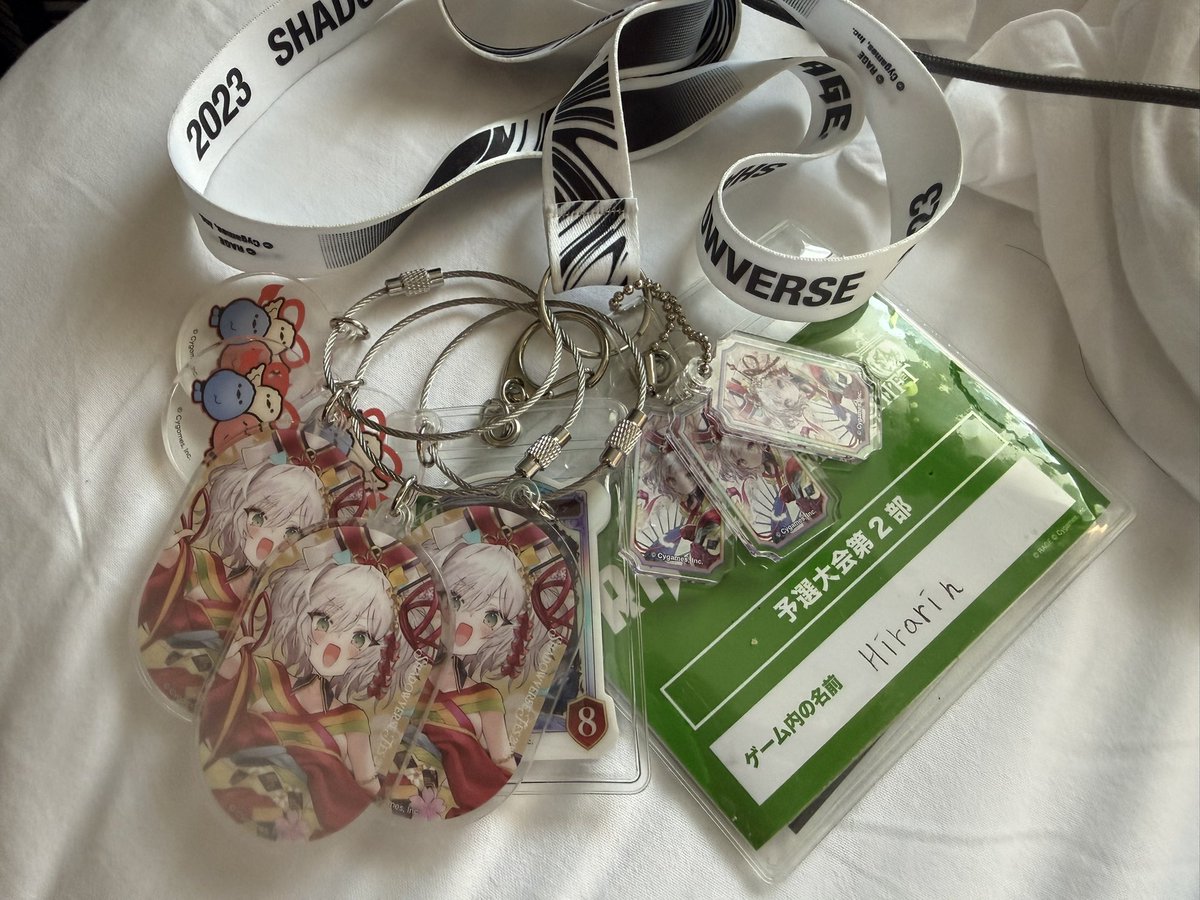 14hirarin's tweet photo. ほーちゃんじゃらじゃらしてる人は私です← https://t.co/dDtOfDHe1t