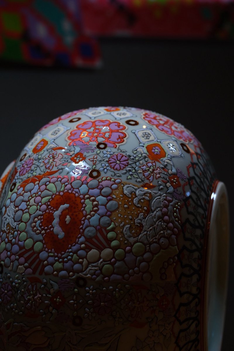 kasennn3's tweet photo. ビフォー&amp;アフター
2024年西部工芸展入選作品。
この作品の最後のばっちり完成写真撮らず仕舞いで。
もっとしっかり撮ってあげたかった。
簡単に撮ったものしか残ってないけど。
思い返すと楽しかったと思う作品。
写真撮るためにまた描こうかなと思うほど。
お気に入り作品でした。 https://t.co/Tp18TDc9dt