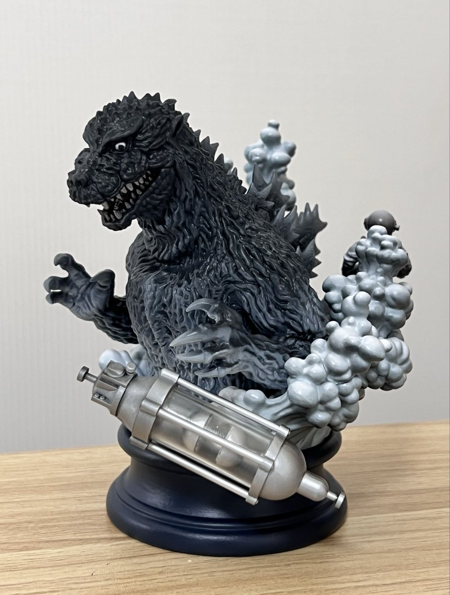 ゴジラヴィネット 2種 レジンキャストキット ¥18000 ブース：5-10-15