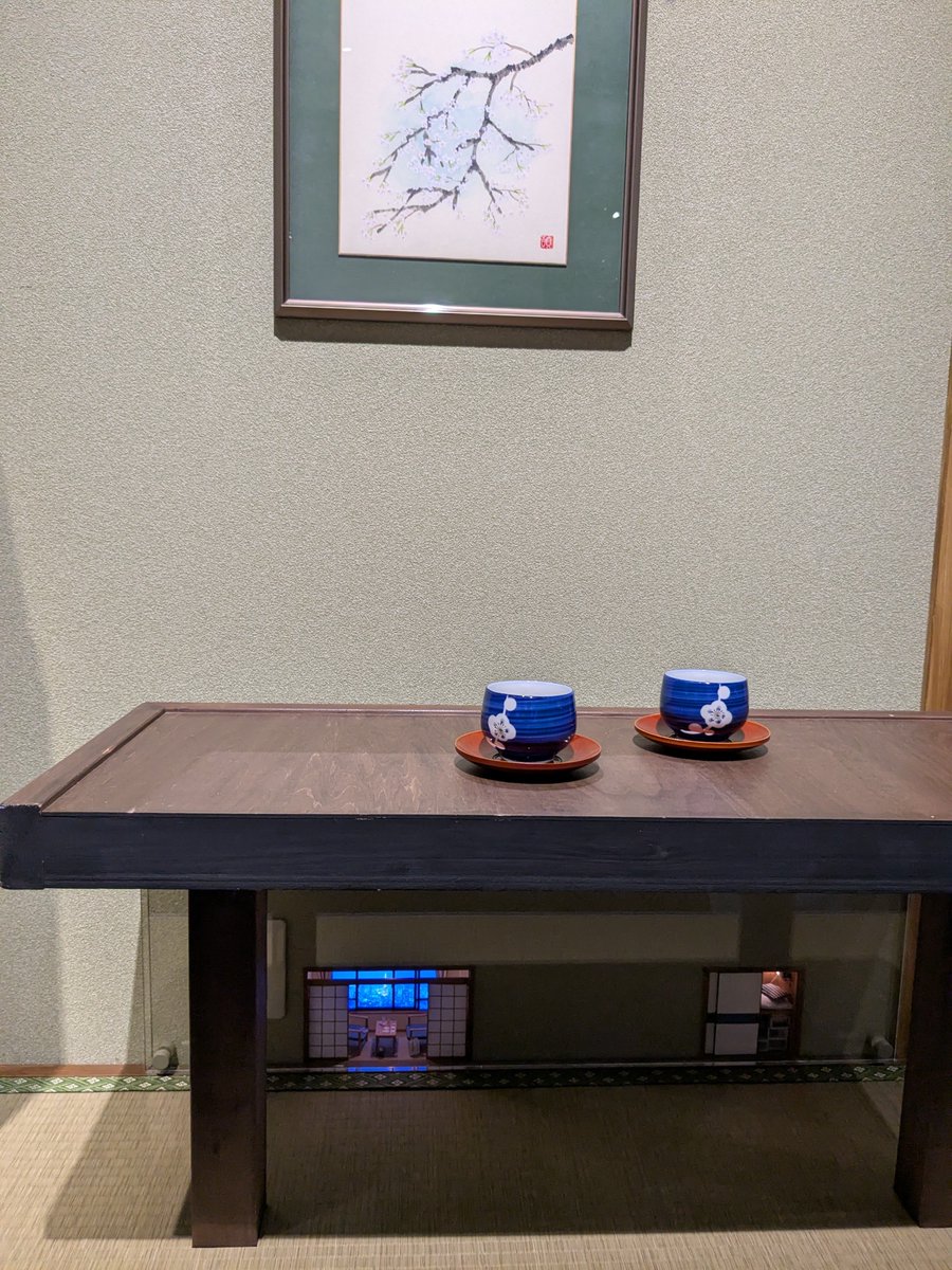 Sabacurry2's tweet photo. ミニチュア展きた https://t.co/LHZzt9aHjn