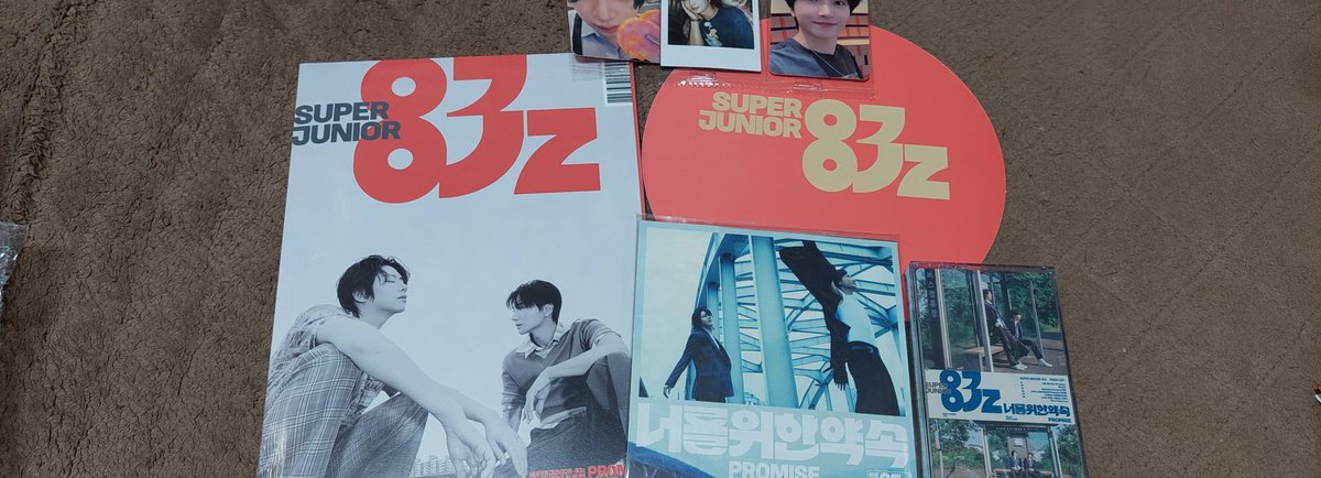 toriyuuka's tweet photo. 83のアルバム届いた、カセットテープかわいい。
#슈퍼주니어 #SUPERJUNIOR
#슈퍼주니어_83z #SUPERJUNIOR_83z
#SUPERJUNIOR_83z_Promise https://t.co/sTgR22LFPE