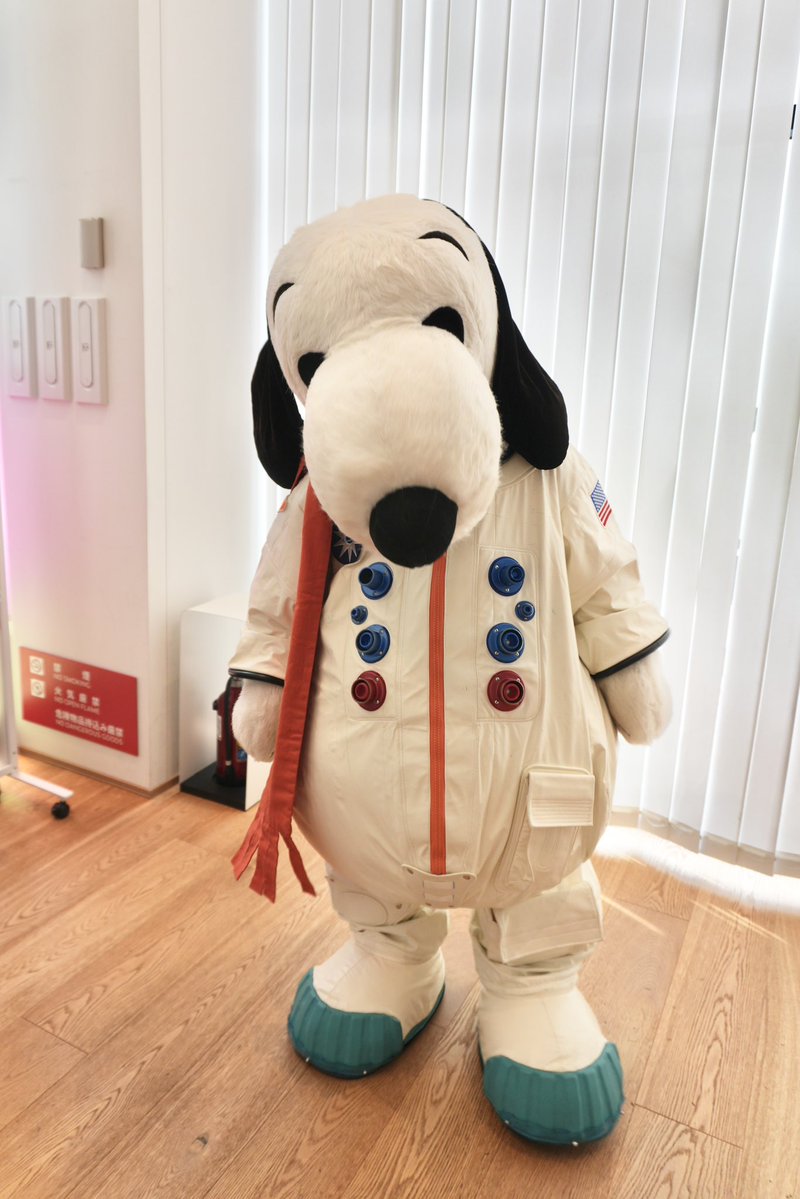 nogooood_'s tweet photo. アストロぬぴ様、かわいかった♡

出張先で入手したブルーすぬを
おすぬに見せようと思ったんだけど、
見せずともブルーすぬにだいぶ視線を奪われてじぇらしー🫠

いや、、かわいいよ
かわいいからお迎えしたし、すぬに見て〜！ってやろうと思ったよ？？？
だからって、、🥲笑 https://t.co/evi9NGpm4t