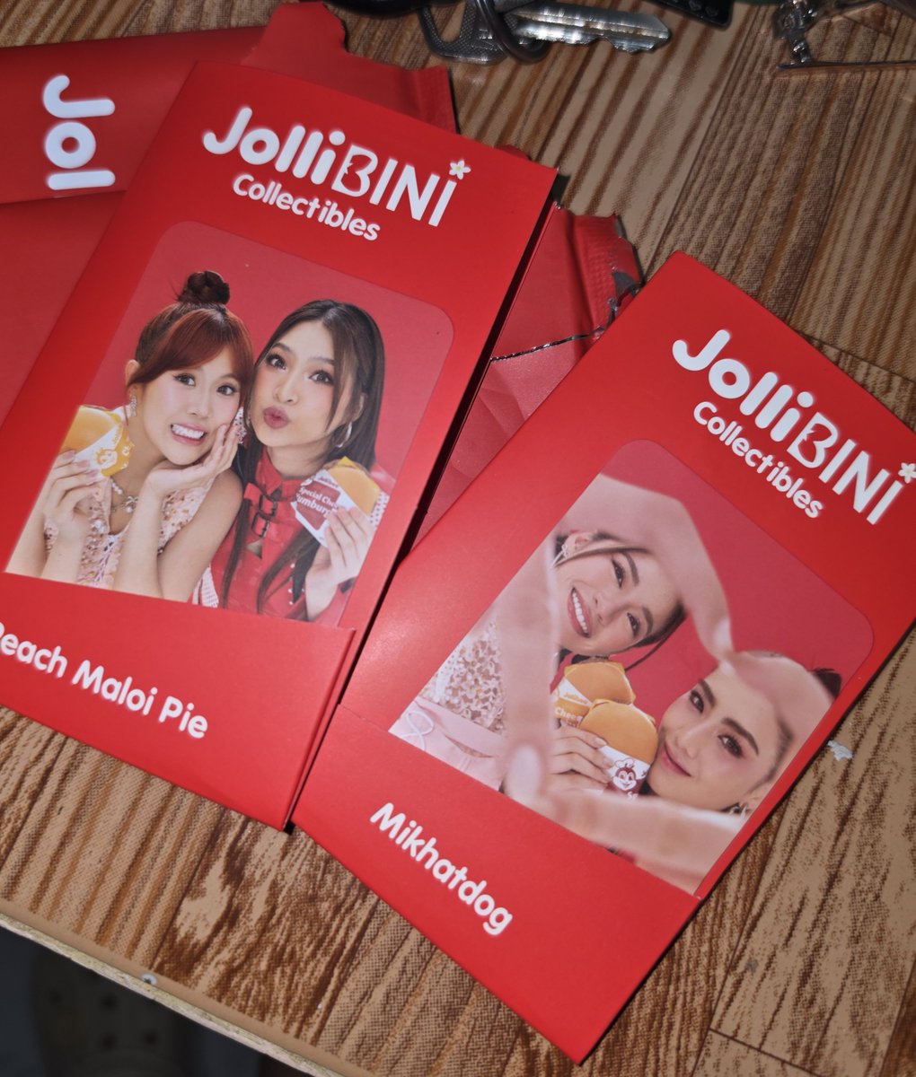 __here4u's tweet photo. What are the odds na mabunot ang mikhaiah na mikha pa talaga ang charm on my second purchase lang naman 🥹 umuwi agad sila sa isa't isa eme HAHAHAHA may bonus pang macolet ��️ aasgdhdjfkl https://t.co/Mg1gYYqZtP