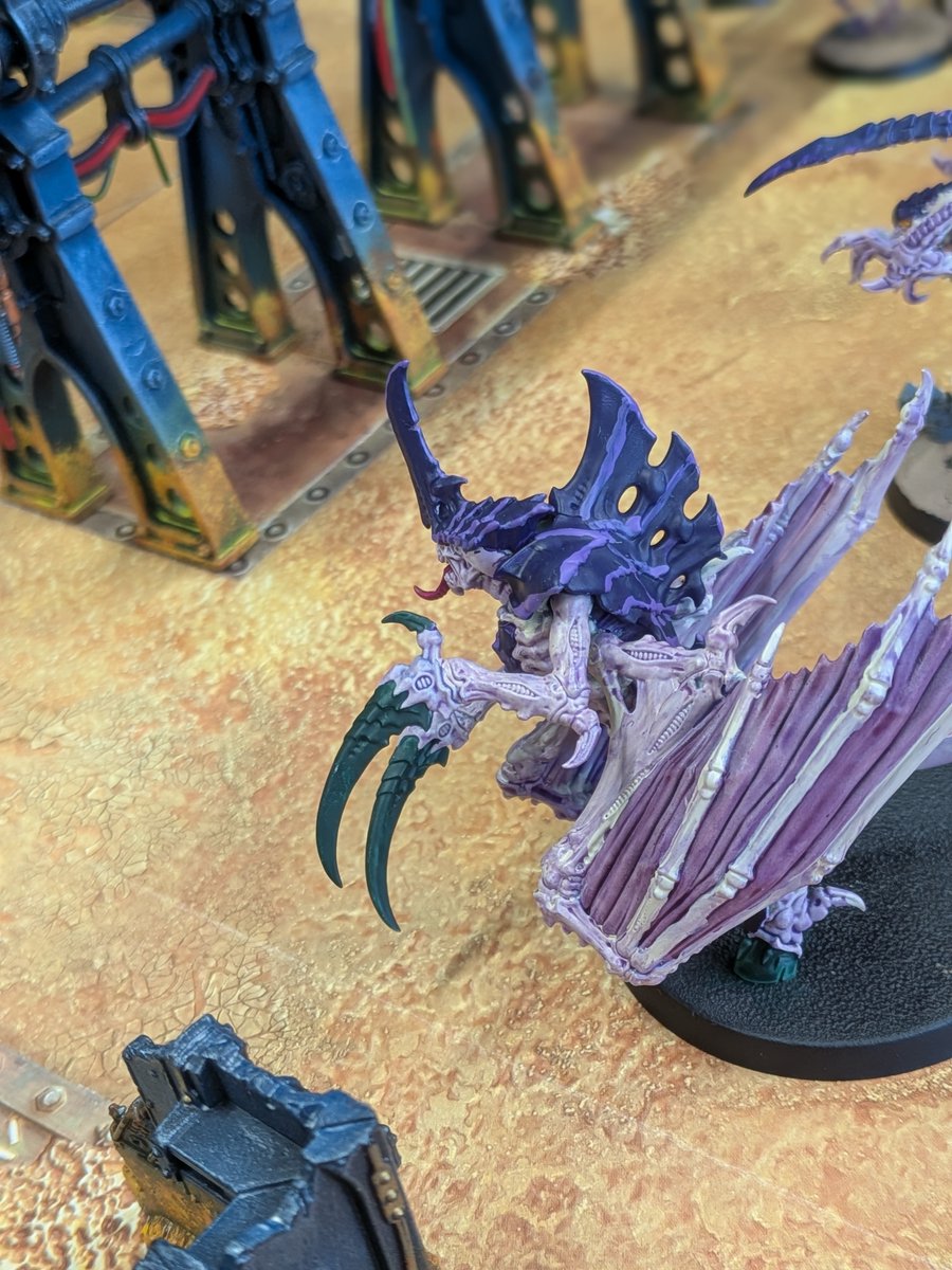 WarhammerYKSK's tweet photo. 地獄のような世界アルマゲドンでは、終わりのない戦いが繰り広げられています。ウォーハンマー40,000の第11版で、あなたはどのような物語を紡いでいくのでしょうか？

Upon the hellish world of Armageddon endless battles rage. What stories are you telling with the new 40k 11th edition? https://t.co/lX4GoZijYk