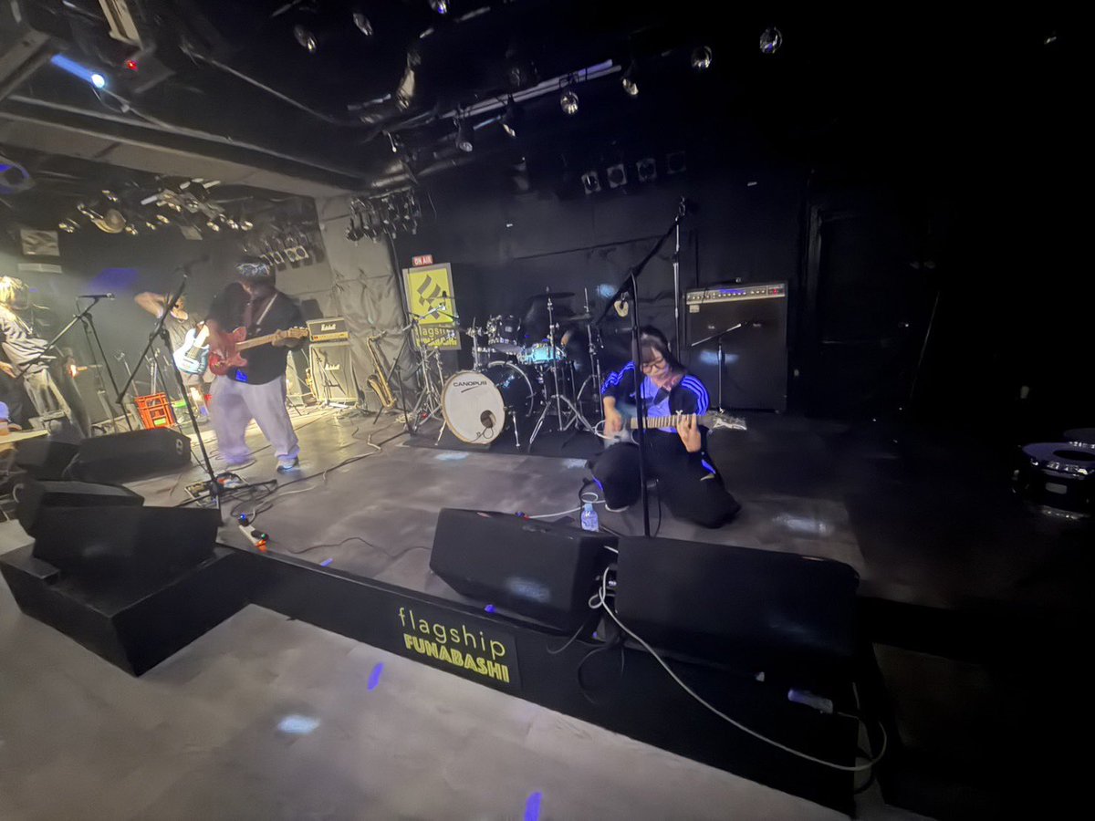 peace_bound's tweet photo. flagship FUNABASHI さんでの対バンLIVE、ご来場下さいましてありがとうございました！！！！

音響トラブルもありましたが、
LIVE初演奏の楽曲を関東で披露することができてとても嬉しいです。

もっもレベルアップしたPBで、
いつかまた、貴方に会えますように。 https://t.co/vpR1bkTSVO