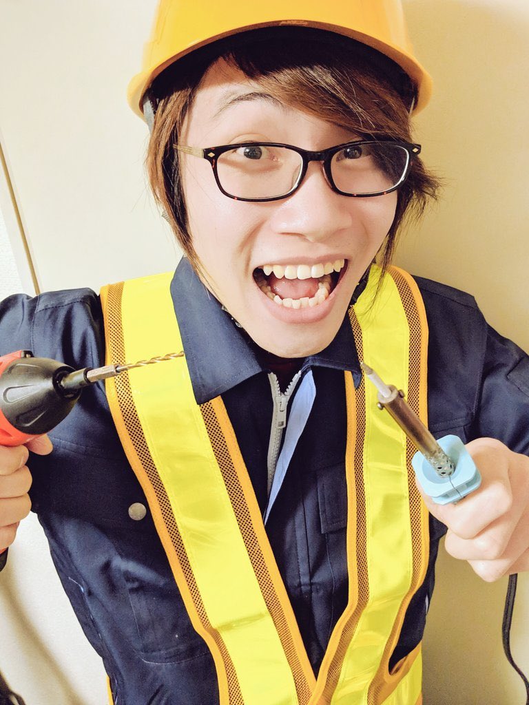 ekun1229's tweet photo. 父がかめりあの写真を見て「友達？」って聞いてきたのおもろいからやめてwww https://t.co/eoQ08Og0k4