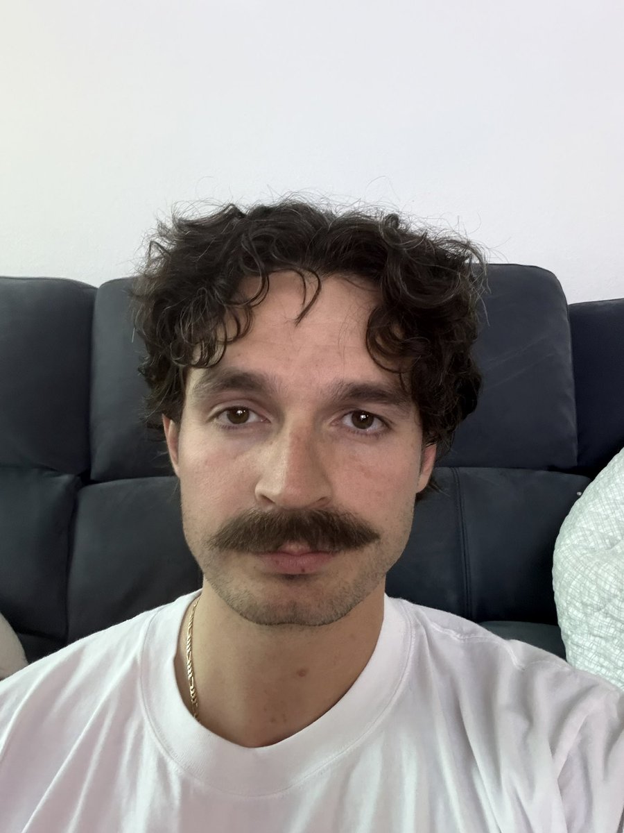 jon_panfil's tweet photo. got a haircut to go to target https://t.co/whZ1AymZNM