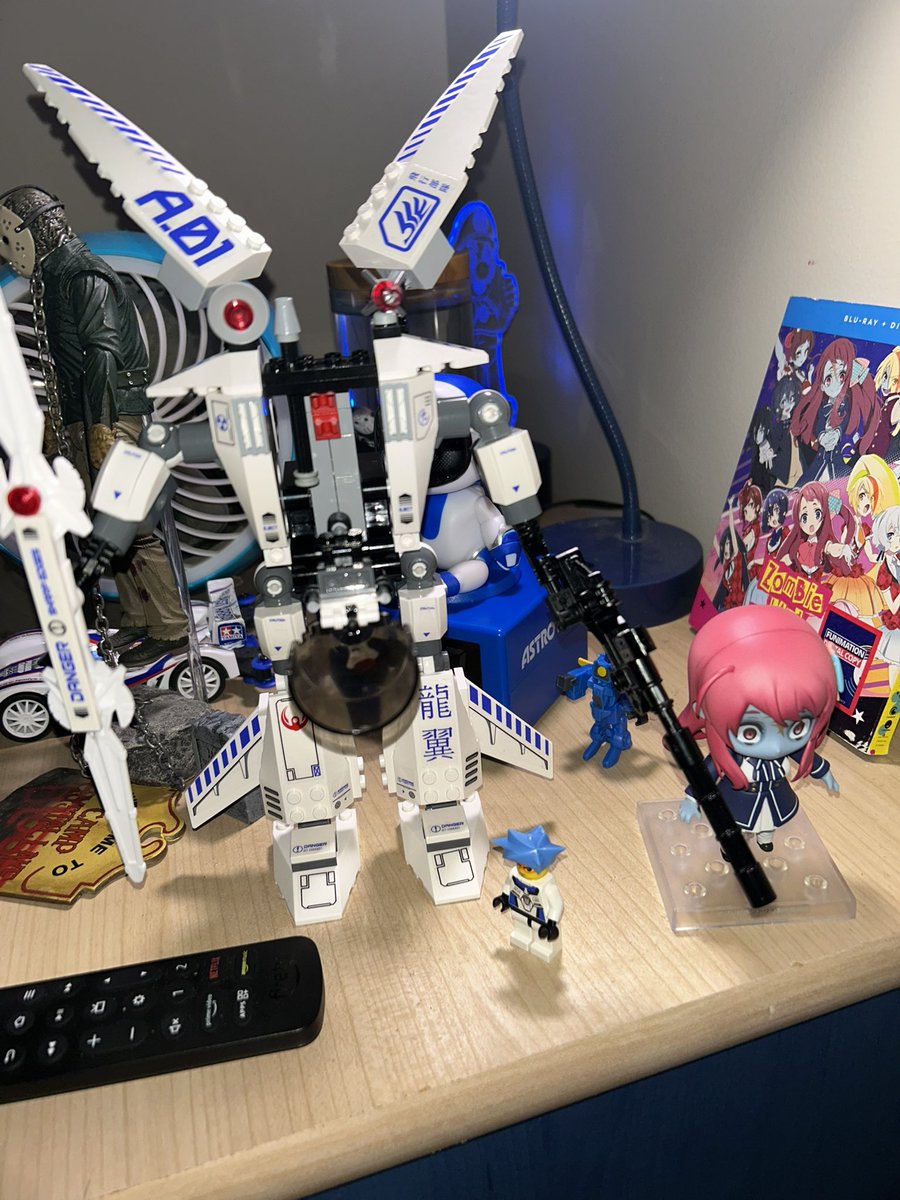damian81733150's tweet photo. Lego anime!
#zombielandsaga
#exoforce https://t.co/79N1B7kLUu