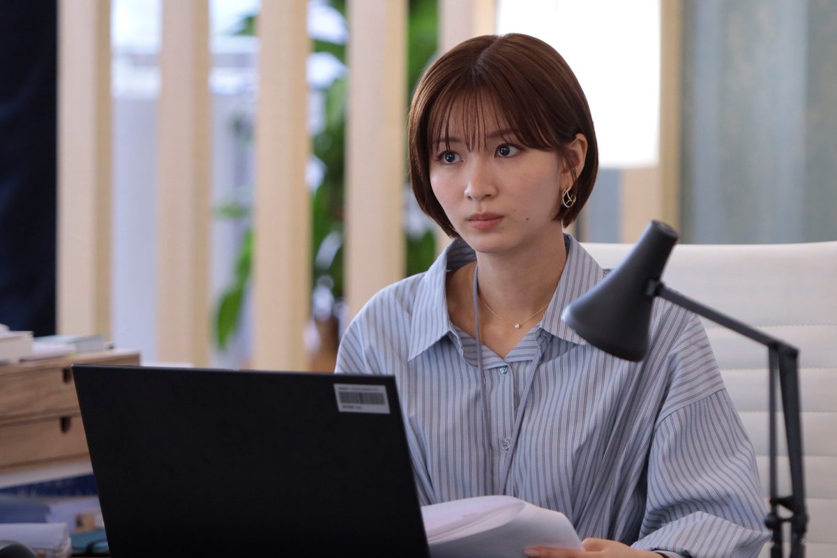HabisNontonFilm's tweet photo. Nyobain 25 YEARS OF YOU karena dorama genre Psychological Thriller Romance.

Ternyata creepy &amp; sepanjang nonton gak tenang ya. 😱

Ada dua yg bikin penasaran sama ceritanya. Obsesi si cowok bisa sejauh apa &amp; konflik seputar perusahaan tempat kerjanya bisa sekompleks apa. https://t.co/wIWnBTmp5V