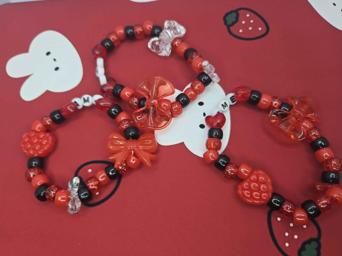 killycatkandi's tweet photo. needy streamer overload ame kandi bracelets!!! available on my etsy

#nso #needygirl #needystreameroverload #ame #kandi https://t.co/FGCom4tRgl