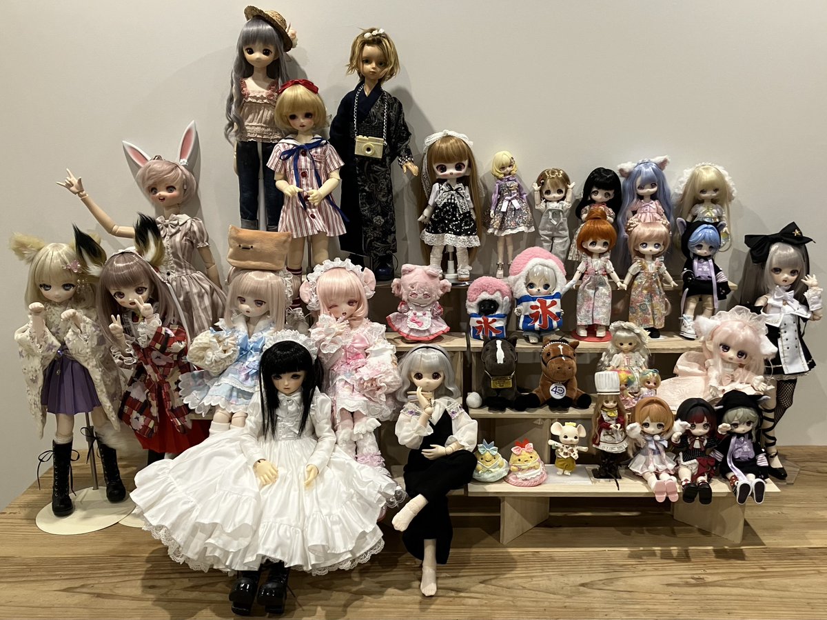 marimo_ribbon's tweet photo. 昨日は、ランチ交流会に参加させていただきました(*ฅ́˘ฅ̀*)✨✨
たくさんドールさんのお話が聞けてとっても楽しくて勉強になりました(⁎˃ᴗ˂⁎)💕💕
皆さんありがとうございました
(❁ᴗ͈ˬᴗ͈)⁾⁾⁾ﾍﾟｺﾁｮ https://t.co/roRZ4ZCere