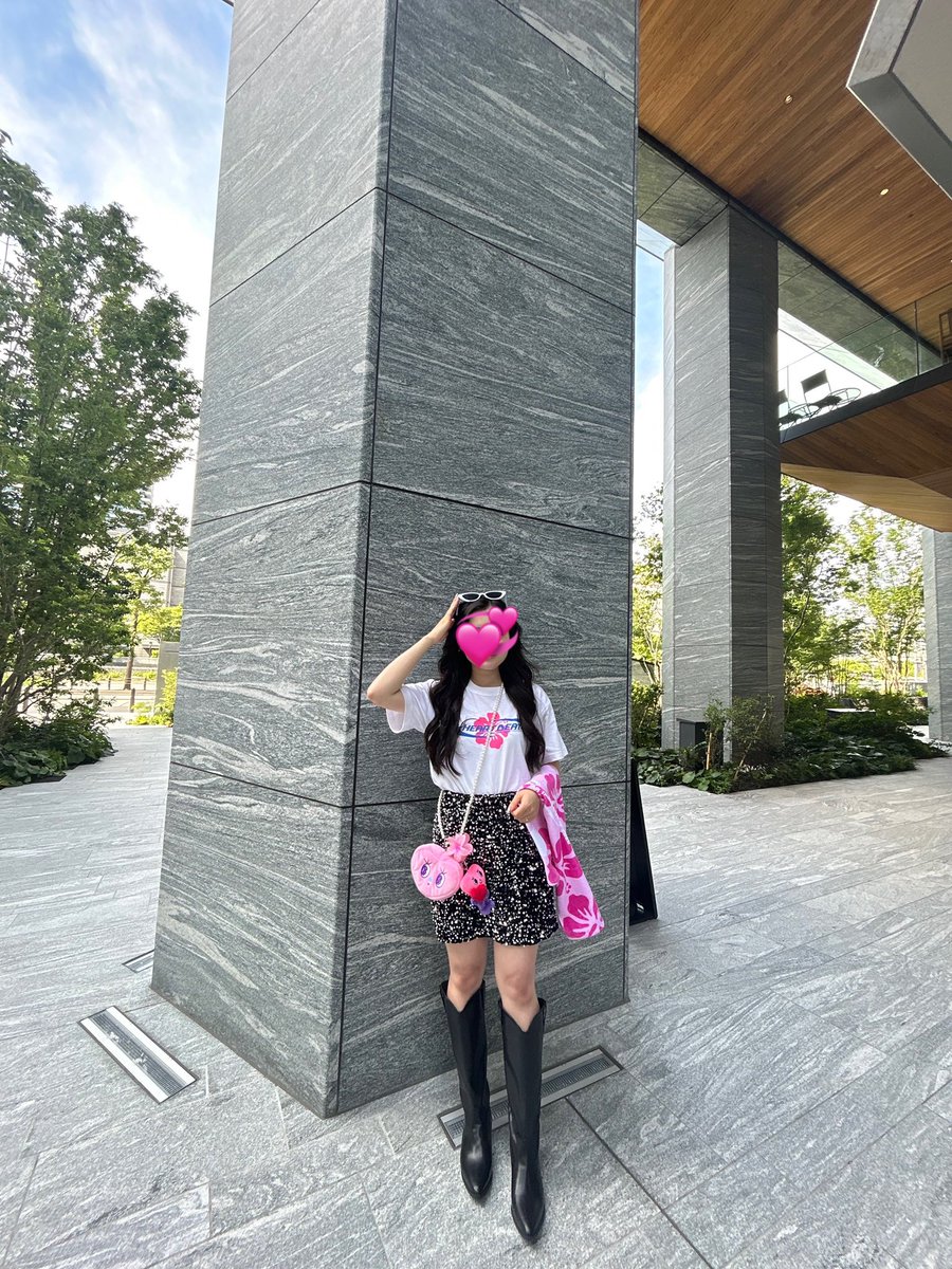 aika___318's tweet photo. 𝗧𝗢𝗨𝗥 𝟮𝟬𝟮𝟲 “𝗛𝗘𝗔𝗥𝗧 𝗕𝗘𝗔𝗧”💗🌺🐬🏝️🪼
大阪🐸🧸🩵

やっぱり歌声綺麗すぎるなぁって
何回ライブ行っても実感する🥹💖💖

平成がぎゅっと詰まったライブで
楽しくて幸せな時間でした😭💞
カナやんありがとう〜🌼✨💘

初披露のPower of Loveも歌ってくれて嬉しかった〜🤍🤍 https://t.co/easO5QiIXM
