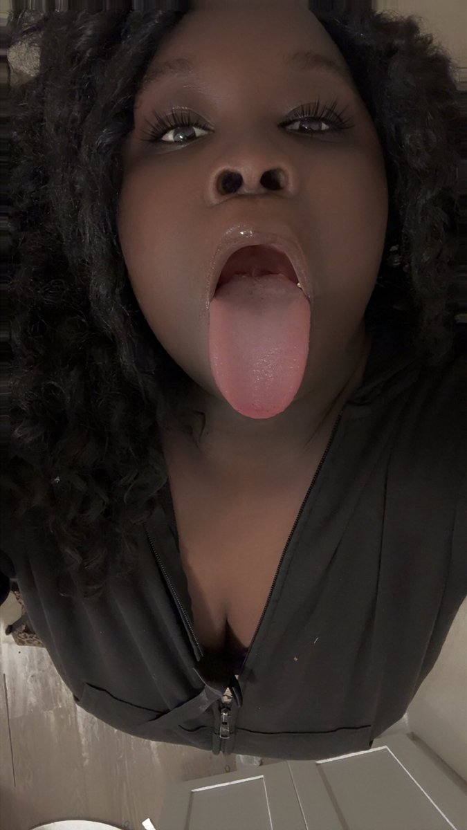 prettyMoodyyy's tweet photo. Hey #onlyfans #onlyfansgirls #onlyfanspromo #onlyfansfree #foryou #foryoupage #manyvids #fansly #treading #explore https://t.co/YlUPt0mtEC