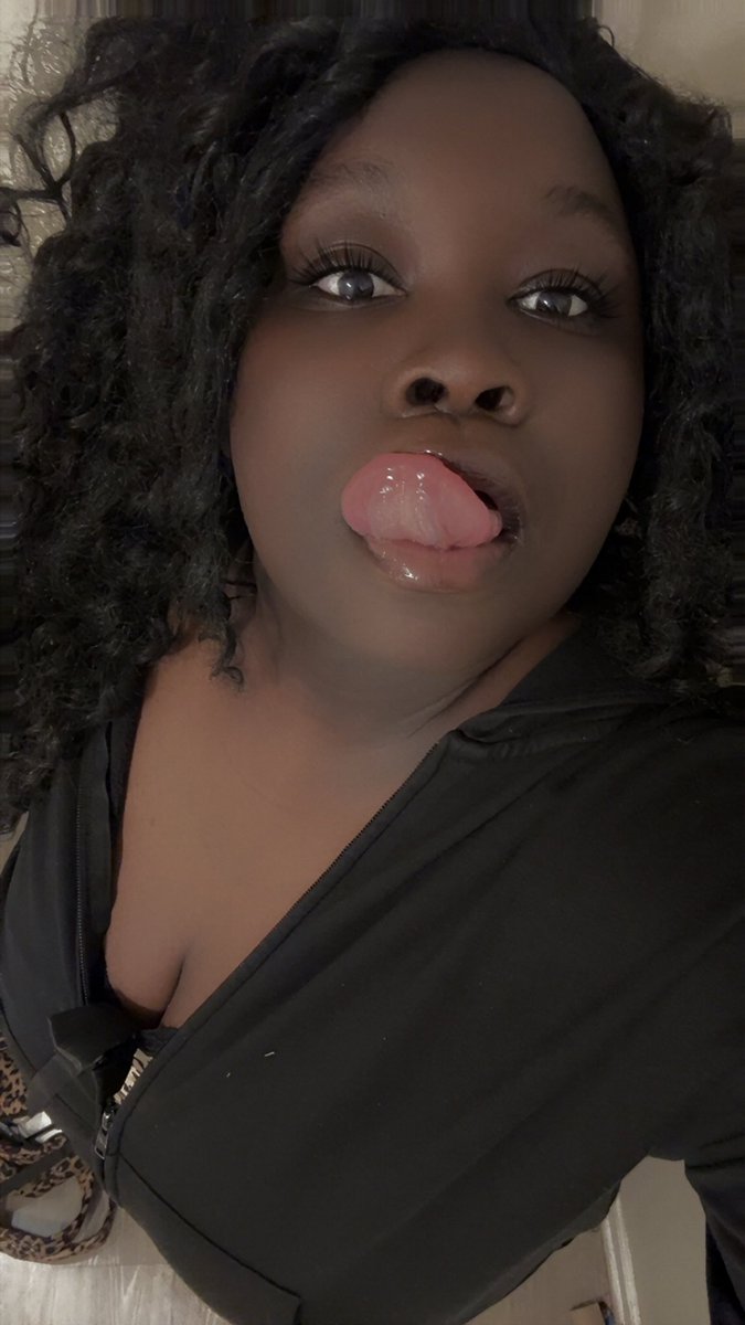 prettyMoodyyy's tweet photo. Hey #onlyfans #onlyfansgirls #onlyfanspromo #onlyfansfree #foryou #foryoupage #manyvids #fansly #treading #explore https://t.co/YlUPt0mtEC