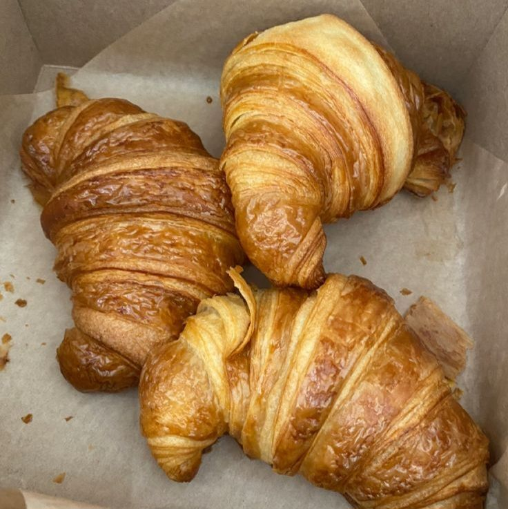 thep1ececafe's tweet photo. (˶ˆᗜˆ˵)  order of croissants coming up !!

☆┇ to @gayclubmusic
♡┇from anonymous

„　djed Spence we love you　“ ( ᴗ͈ˬᴗ͈)ഒ https://t.co/up9gS22Fe3