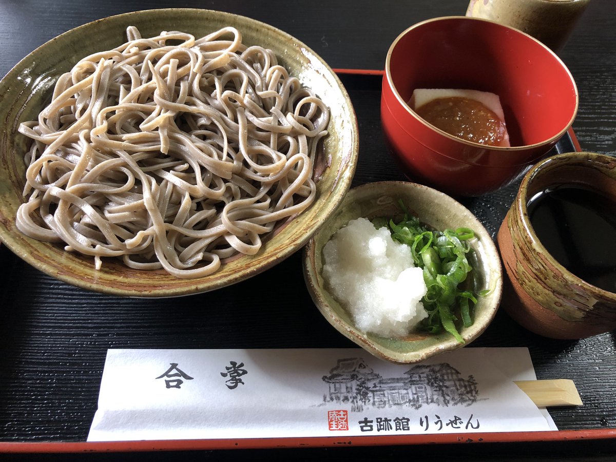 112233mmmp's tweet photo. 永平寺へお参り
暑いっ https://t.co/4LF9Z4Rk1V