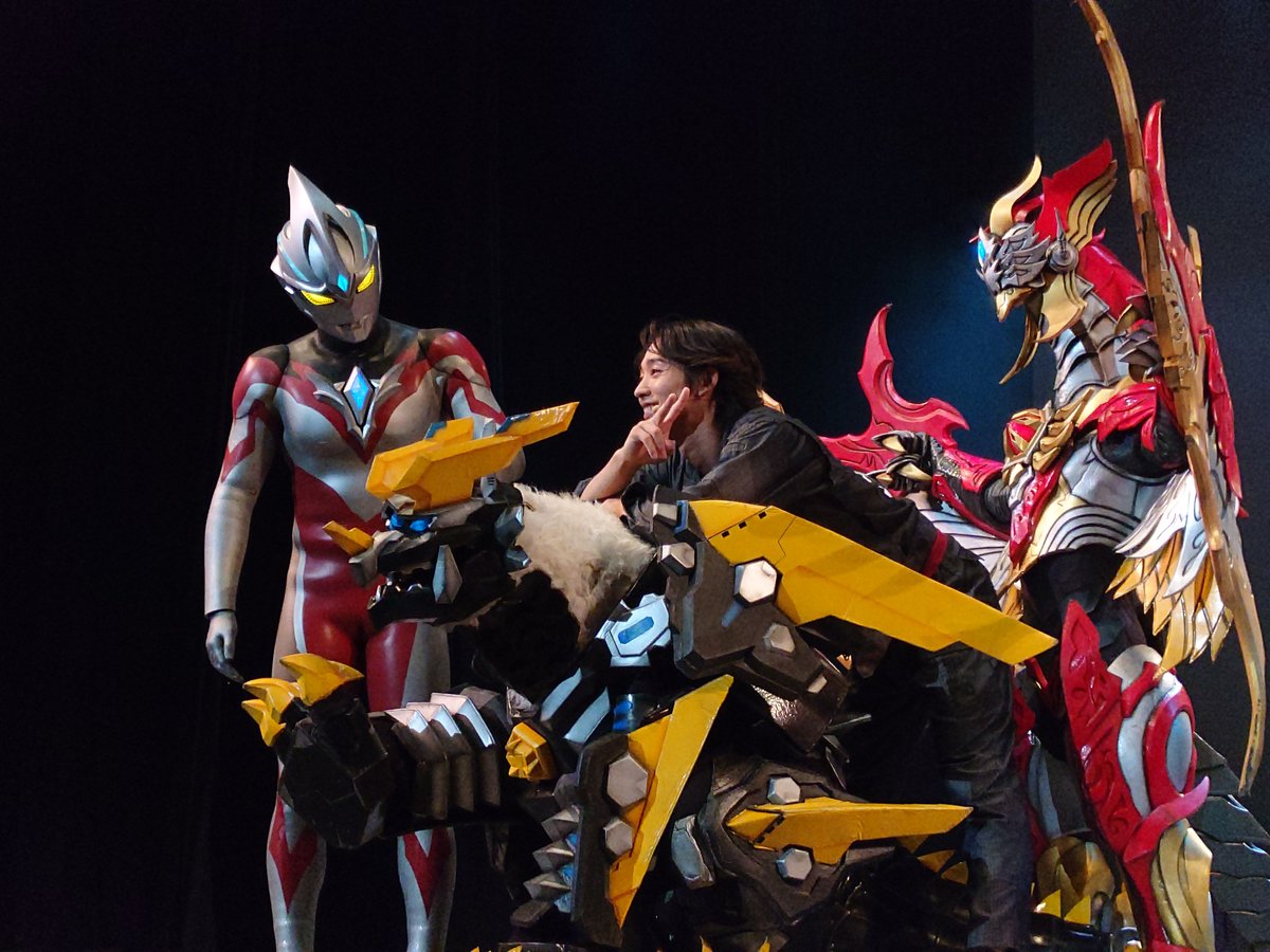 TaKoToI11's tweet photo. ウルトラマンオメガ🔴 
最高でした✨
オメガ放映年に生まれた息子とオメガの最高のステージを名古屋で見られて本当に良かった！

#ウルトラマンオメガ
#ウルトラマンアーク
#ウルトラマンブレーザー
#オオキダソラト
#ホシミコウセイ https://t.co/6YFPtdztrT