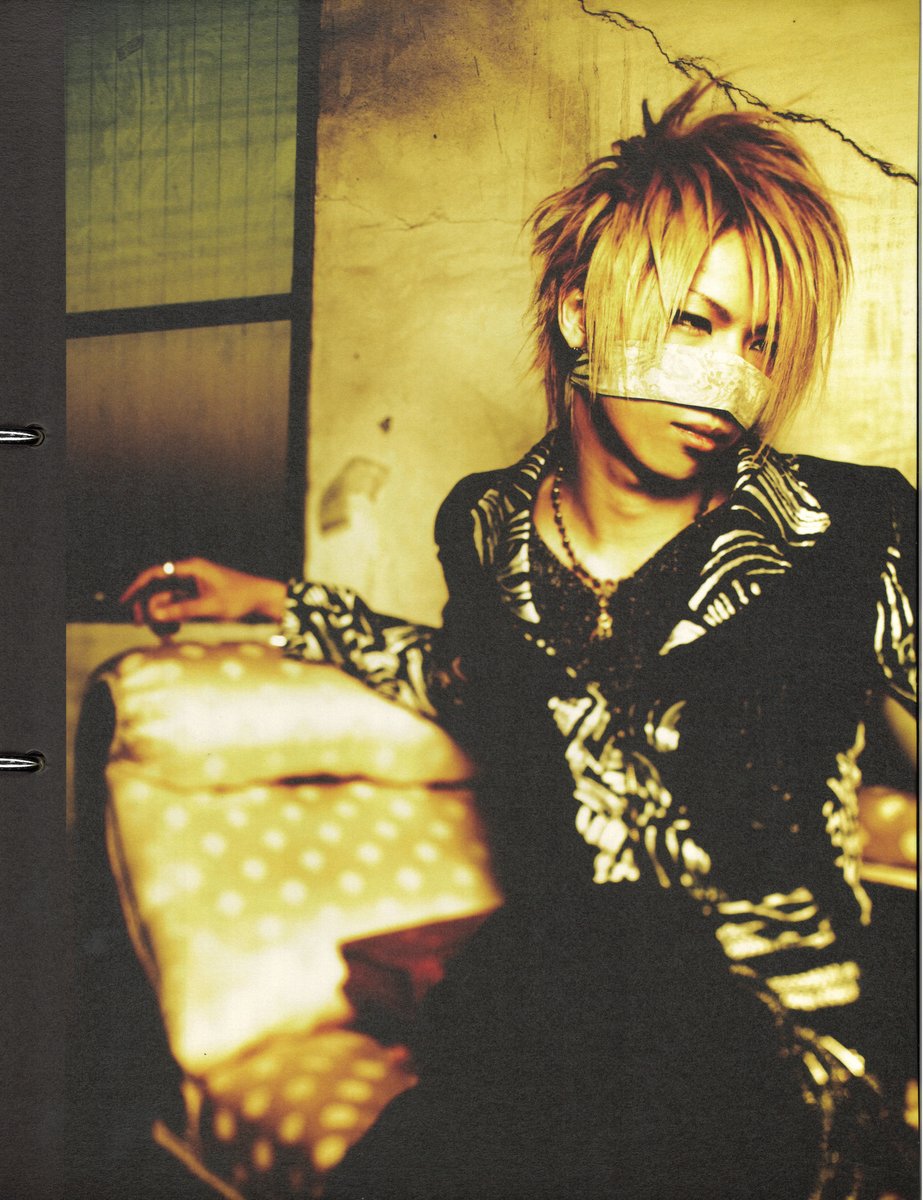 the GazettE LIVE 09 [7-SEVEN-] パンフレット 商品一覧はコチラ