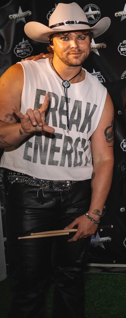 Đ ⊬✮ tweet media