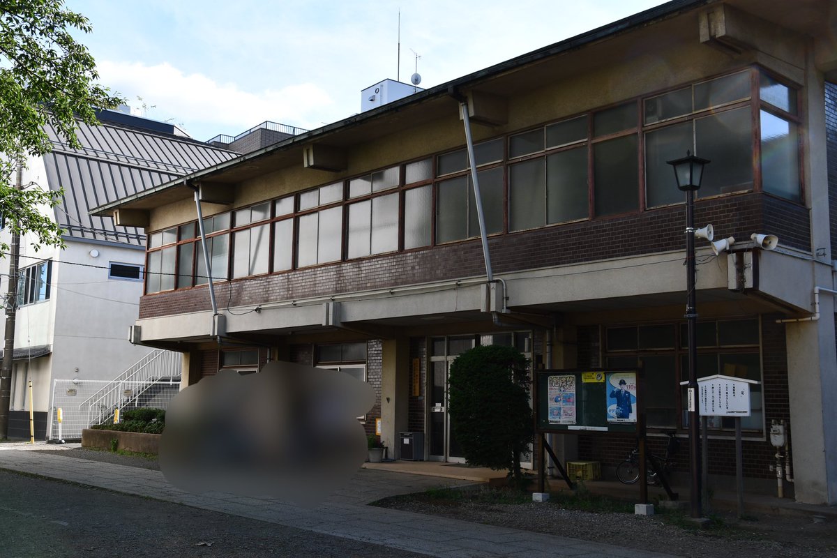 setagayatouken's tweet photo. 外の暑さに負けない程の熱意で、皆様御刀に夢中になっておられました。
次回の刀剣会は9月20日の開催となりますが、
日程変更の可能性がございますので、最新の情報にてお知らせいたします！
※なお、8月は休会(夏休み)となりますのでご注意ください
再来月もまた、皆様のお越しをお待ちしております！ https://t.co/BXc6bS7jg6