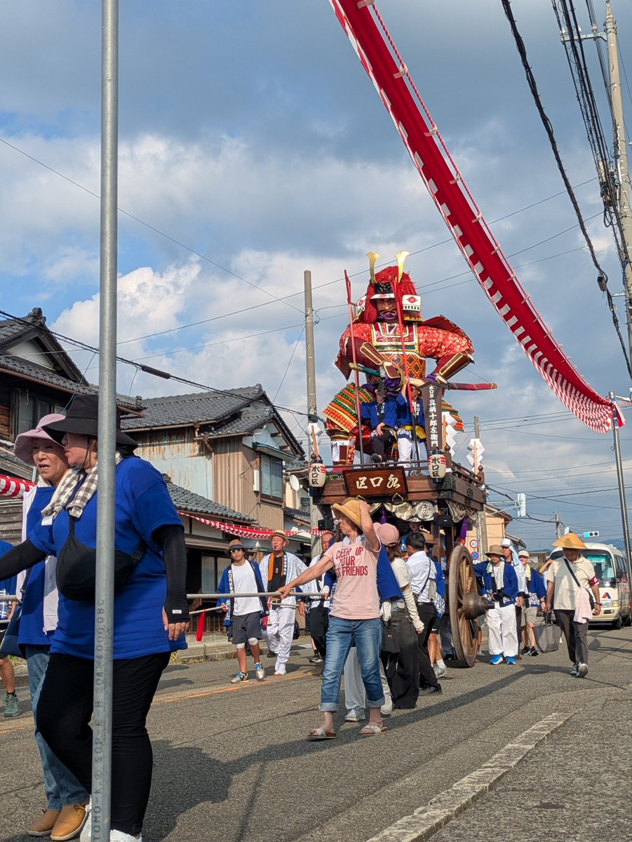 o_niku98's tweet photo. 福井の金津祭りを見に来ています。暑いのにみんないい顔で参加してるなぁ👍 https://t.co/kosRHRdK56