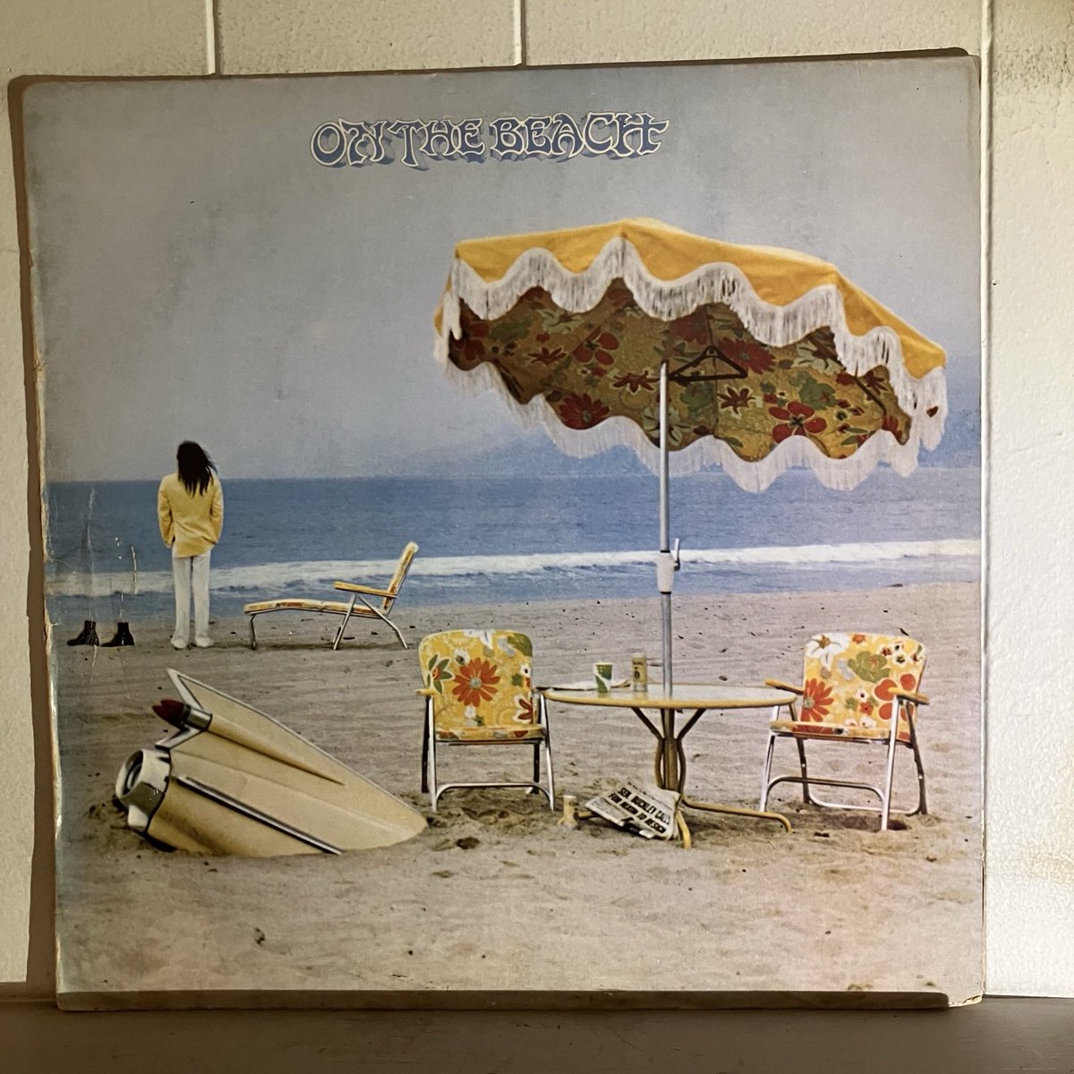 bar_smell's tweet photo. 7/19
本日の営業 18:00-24:00
7/19/1974Neil Young リリース On The Beach https://t.co/9WK97Z6oP8