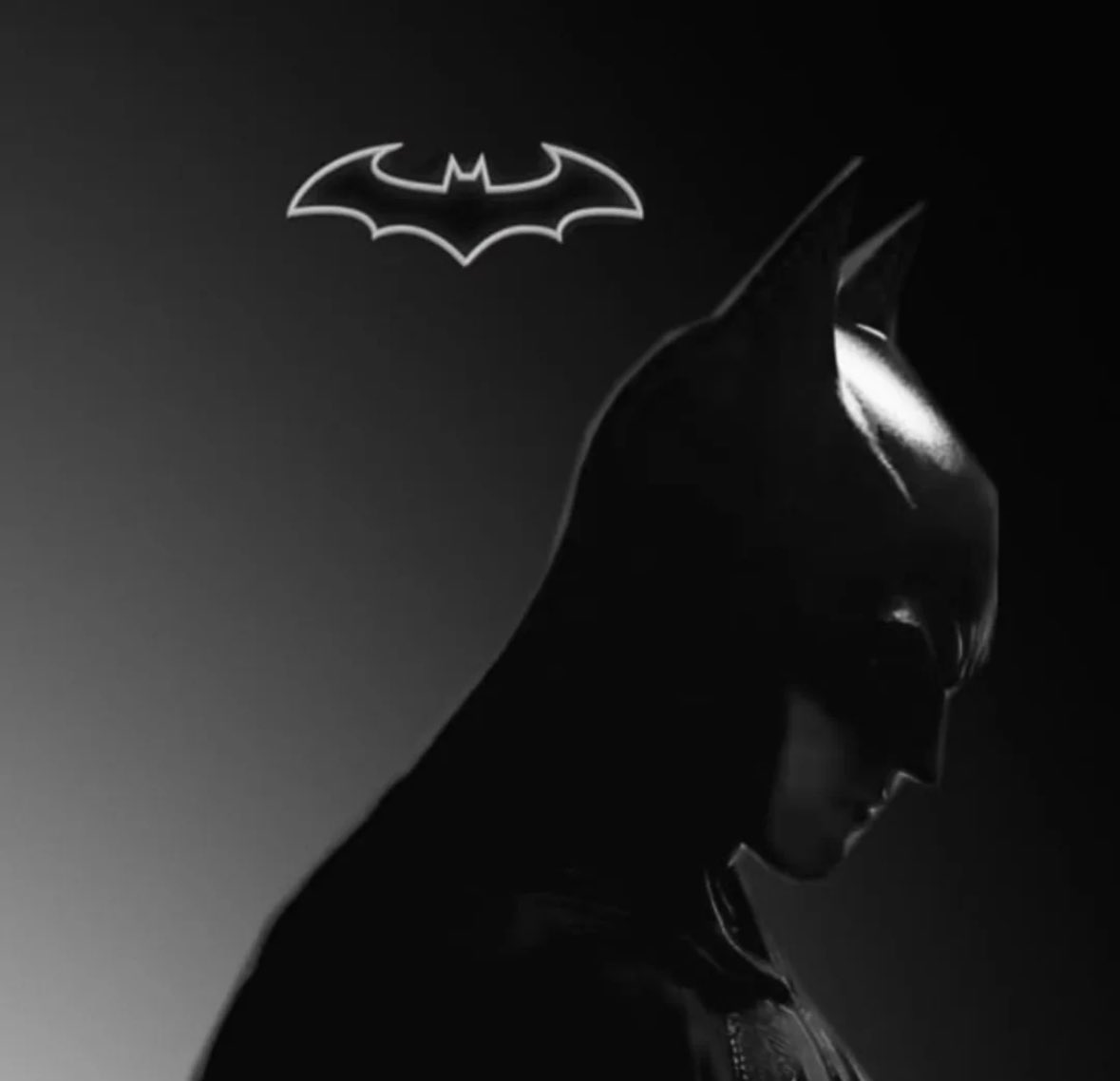 Batman tweet media