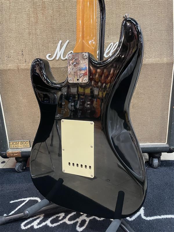 中古エレキギター紹介】 Fender USA / Artist Series Eric Clapton