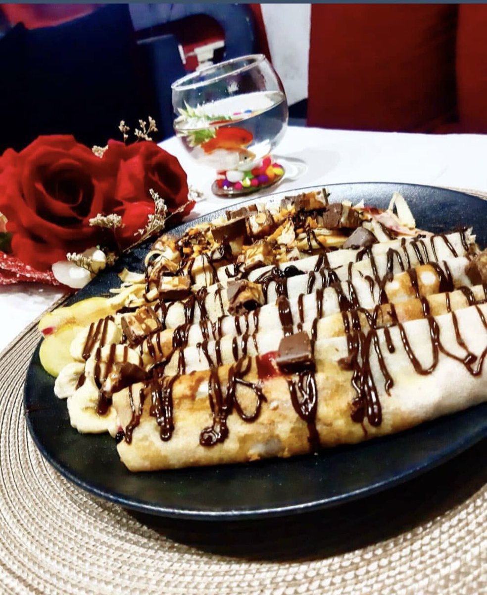 SallyYoidairi's tweet photo. Friends, I am trying hard to get online to communicate with you,❤️❤️
and I am struggling to translate my thoughts in order to write to you.
Please help me; we are so close to reaching the goal🫂

Note: I made these crêpes at home before the jug w-ar

https://t.co/J3CkGfgdn9 https://t.co/jnqrgZDeFF