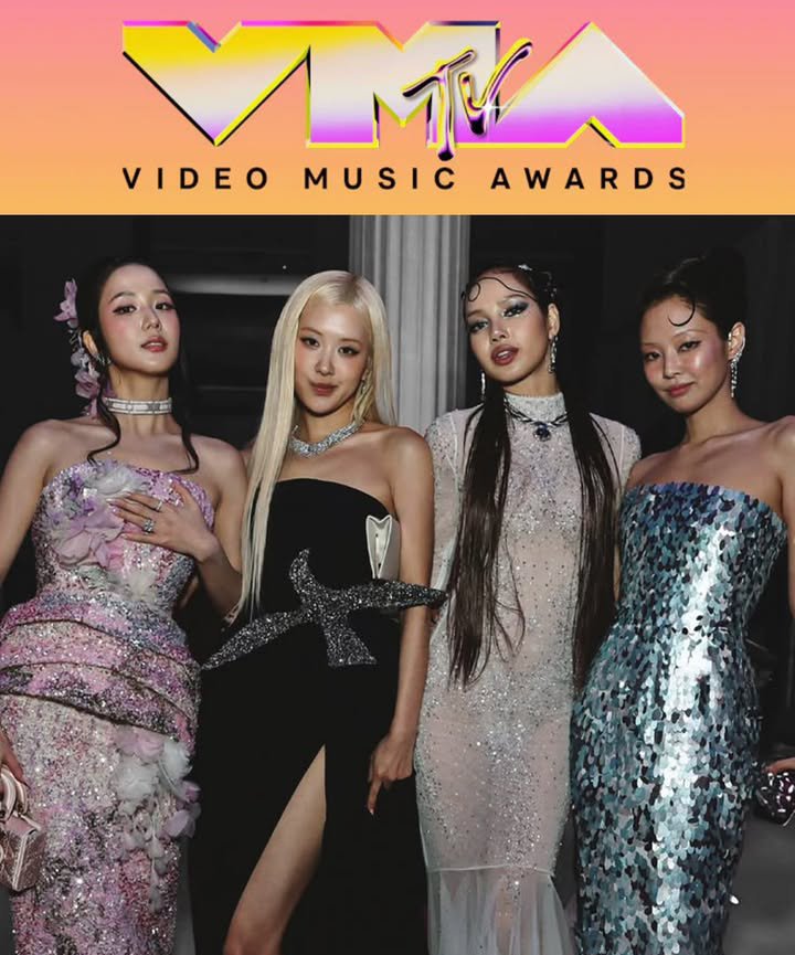 blinkeux_'s tweet photo. BLACKPINK VMAs Nomination Prediction: (Percentage of chances)

• BLACKPINK-
Best Group (100%)

• JUMP -
Best Kpop (100%)
Best choreography (45%)
Best Visual Effect (60%)

• GO -
Best Cinematography (10%)
Best Art Direction (05%) https://t.co/Cd8yJkDlOf