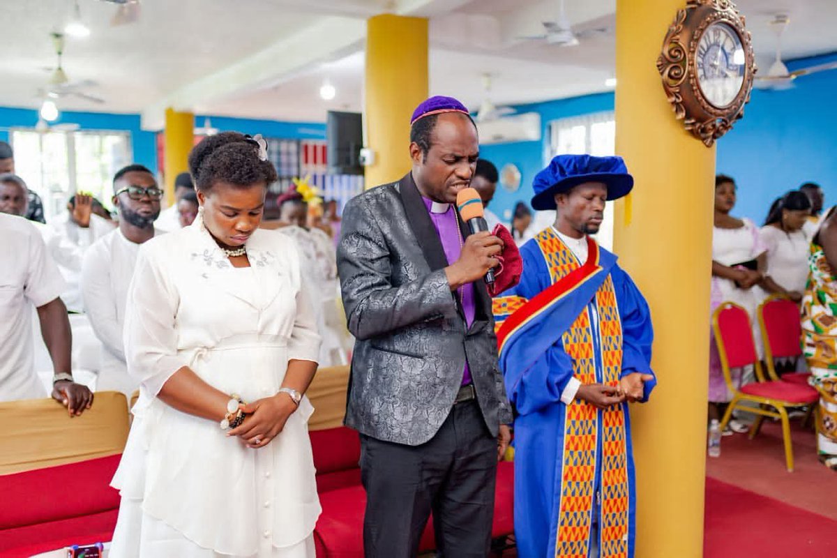 NekomeowDev20's tweet photo. MAKE SURE YOU HAVE FOUND THE LORD BEFORE YOU BECOME A FOUNDER OF ANYTHING IN THE NAME OF THE LORD, ELSE YOU WILL BE A DISASTER WAITING TO HAPPEN https://t.co/ap5pHFBliN