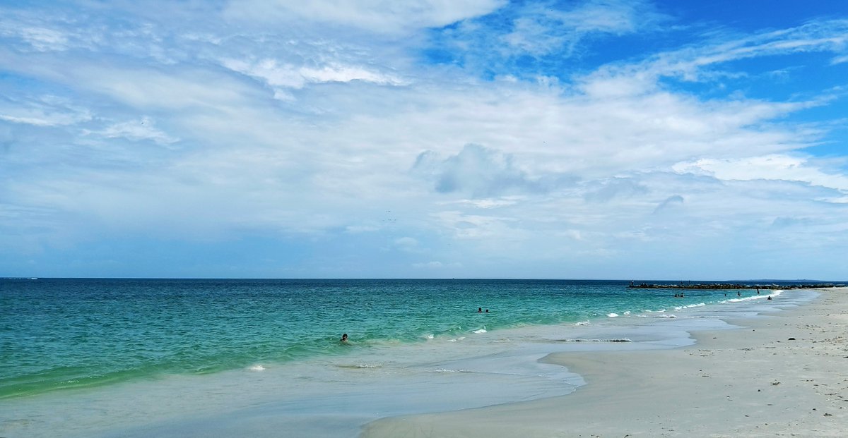 Moises2Andrade's tweet photo. Playa Bellavista, Porlamar, Isla de Margarita, Venezuela, fotos tomadas, Gracias a DIOS, el 20/06/2026, a las 14:26 horas.
#DIOS #JESUCRISTO
#ESPIRITUSANTO
#LaBiblia
#LaPalabraSagrada
#IsladeMargarita
#Playas #PaisajesBellos
#Atardeceres
#Amaneceres
#Relax
#ImagenesHermosas https://t.co/9lXfDfrQVa