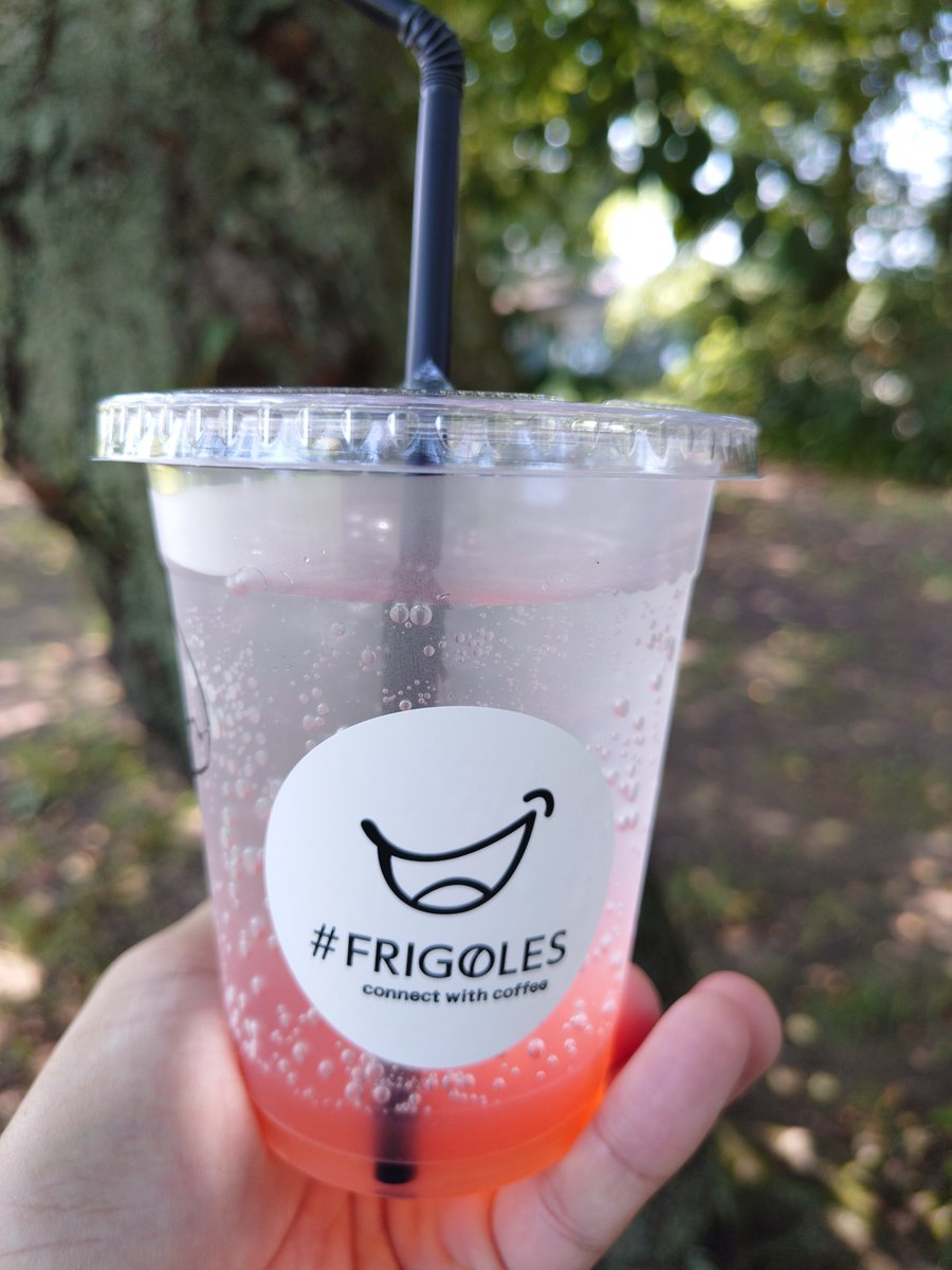 draemori's tweet photo. あっつ〜
#FRIGOLES
#桃ソーダ
#仙台アンサンブル https://t.co/d0mGV8PmMc