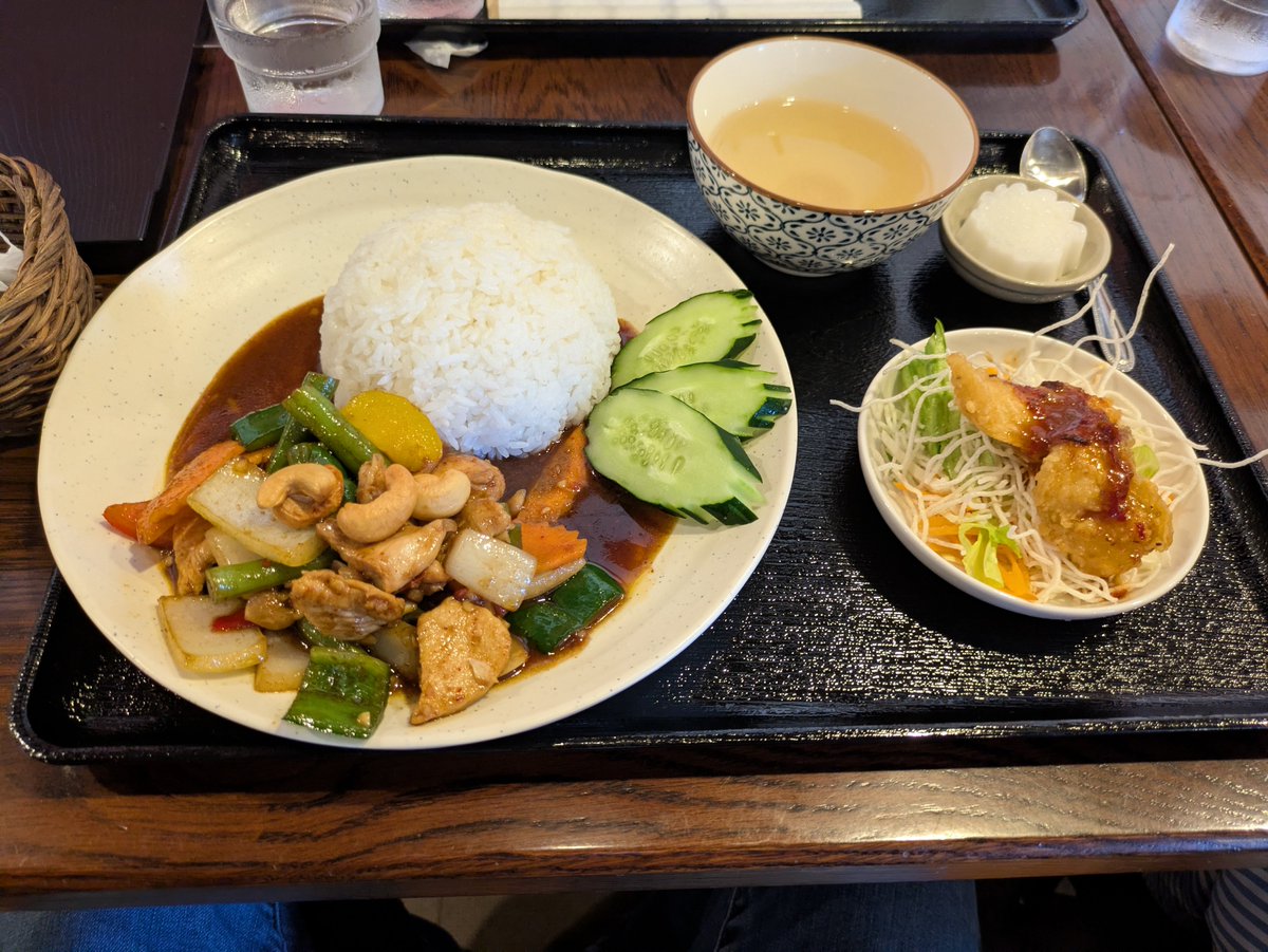 miya50st's tweet photo. 平島のあろいよでランチ
鶏肉とカシューナッツの炒め物

うまし https://t.co/Ql9qHDdRpZ