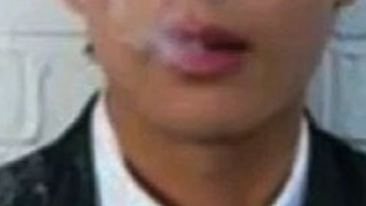 neilperrysme's tweet photo. taehyung's lips https://t.co/b6OgI26hgT