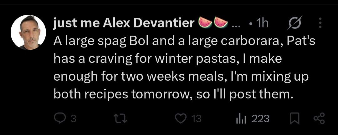 AlexaMalarkey's tweet photo. Hey @WakeWtfu WTF is "carborara"....?

😂🤣😂🤣😂🤣😂🤣

#QualifiedChef #Mensa https://t.co/A0xKc09LHe