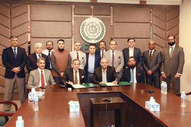 The_Nation's tweet photo. PPCBL signs agreement with AutoSoft Dynamics for implementation of LOS
https://t.co/ObiQkOJ9G3
#PPCBL #agreement #autosoft #implementation https://t.co/RcEv7RvUux