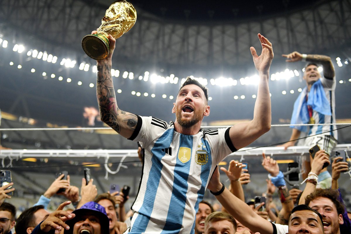 Ric6XP's tweet photo. @HYPEX Pov: Messi Wins The World-Cup Again - 2026? https://t.co/JDIGX8F6Yj