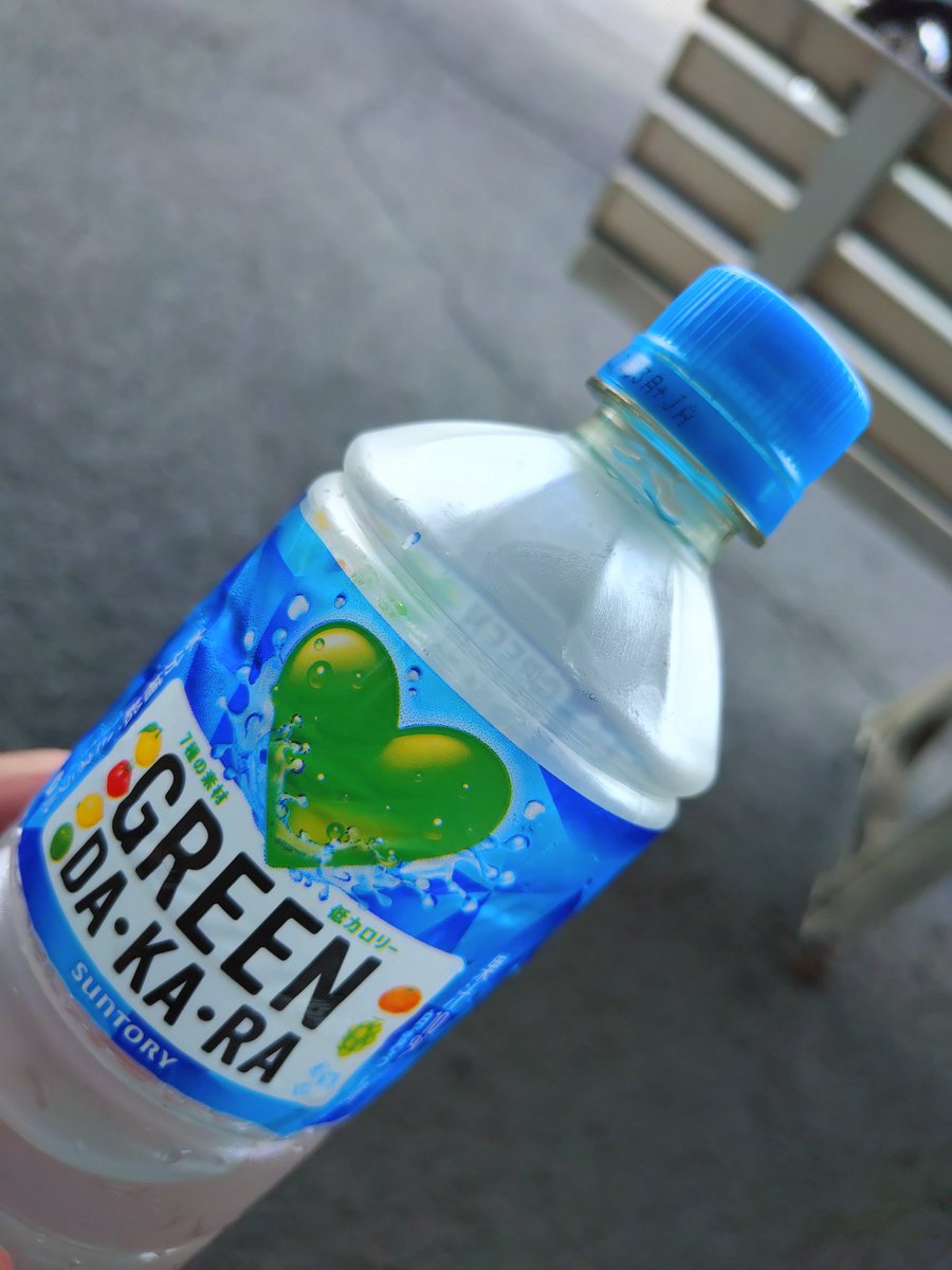 nomb_tw68's tweet photo. カメラ復活 https://t.co/SvQgDbtOzZ