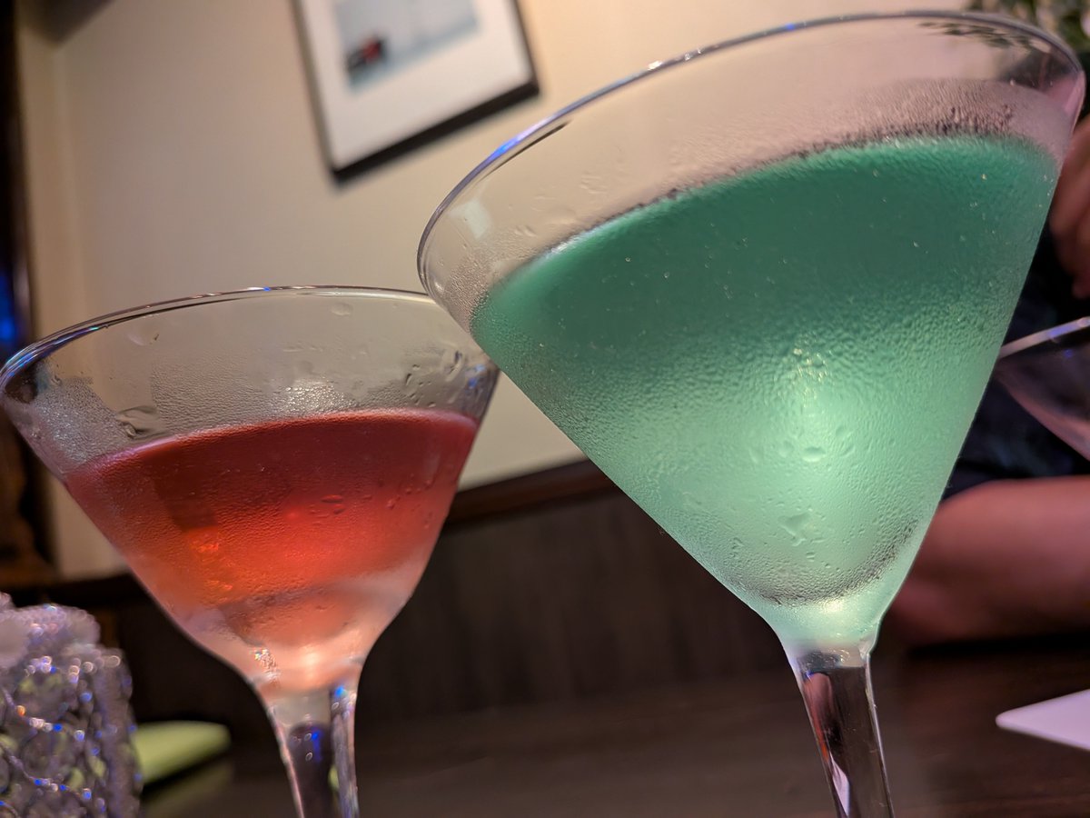 45Rabbit530's tweet photo. 舞鶴飲み〜🍸🫧 https://t.co/QHQKYUNZlz