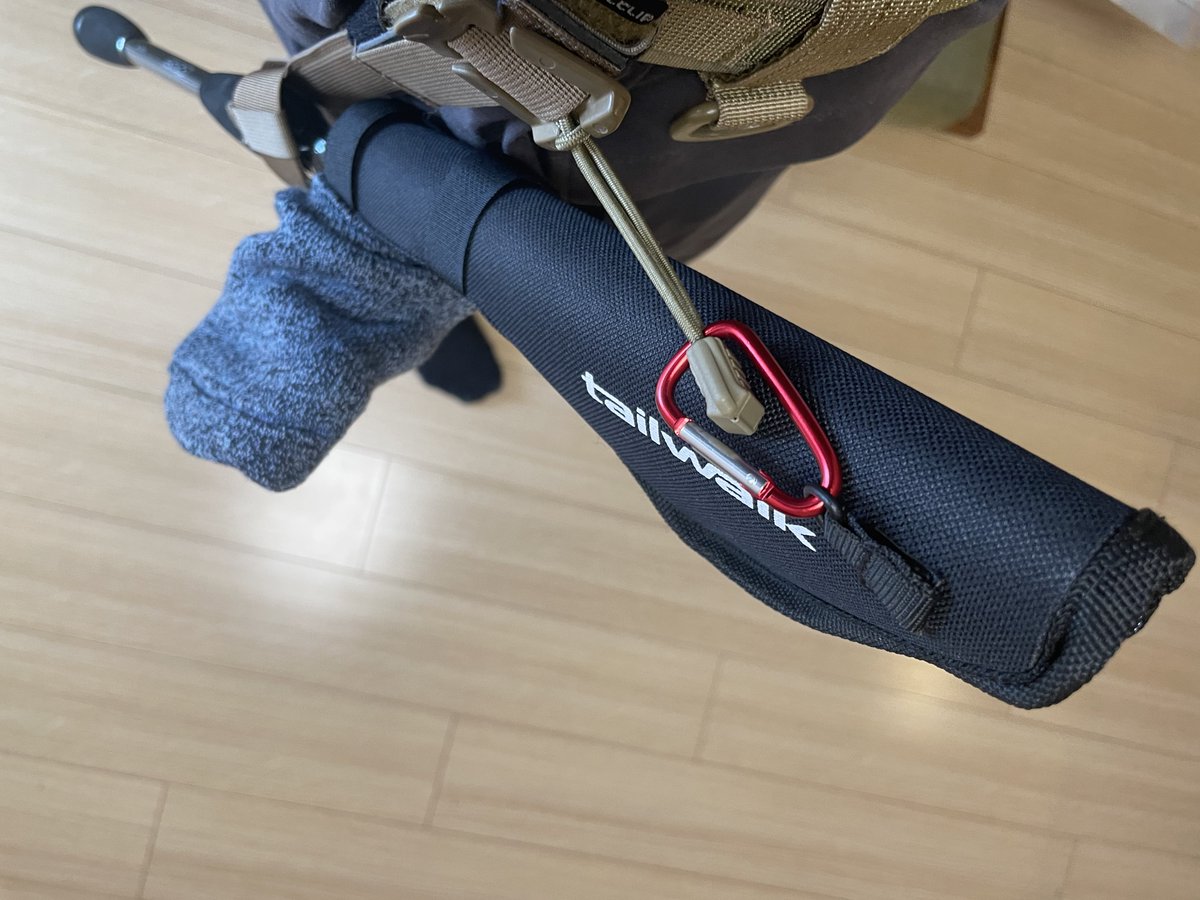 KnotFg's tweet photo. 昨日玉川高島屋で買ったのも🎣🚲
リールソックス🧦
リール剥き出しで自転車乗ってたけど、これからは履かせて移動できるから安心✨
#fishhook https://t.co/NpmVCWyzsO