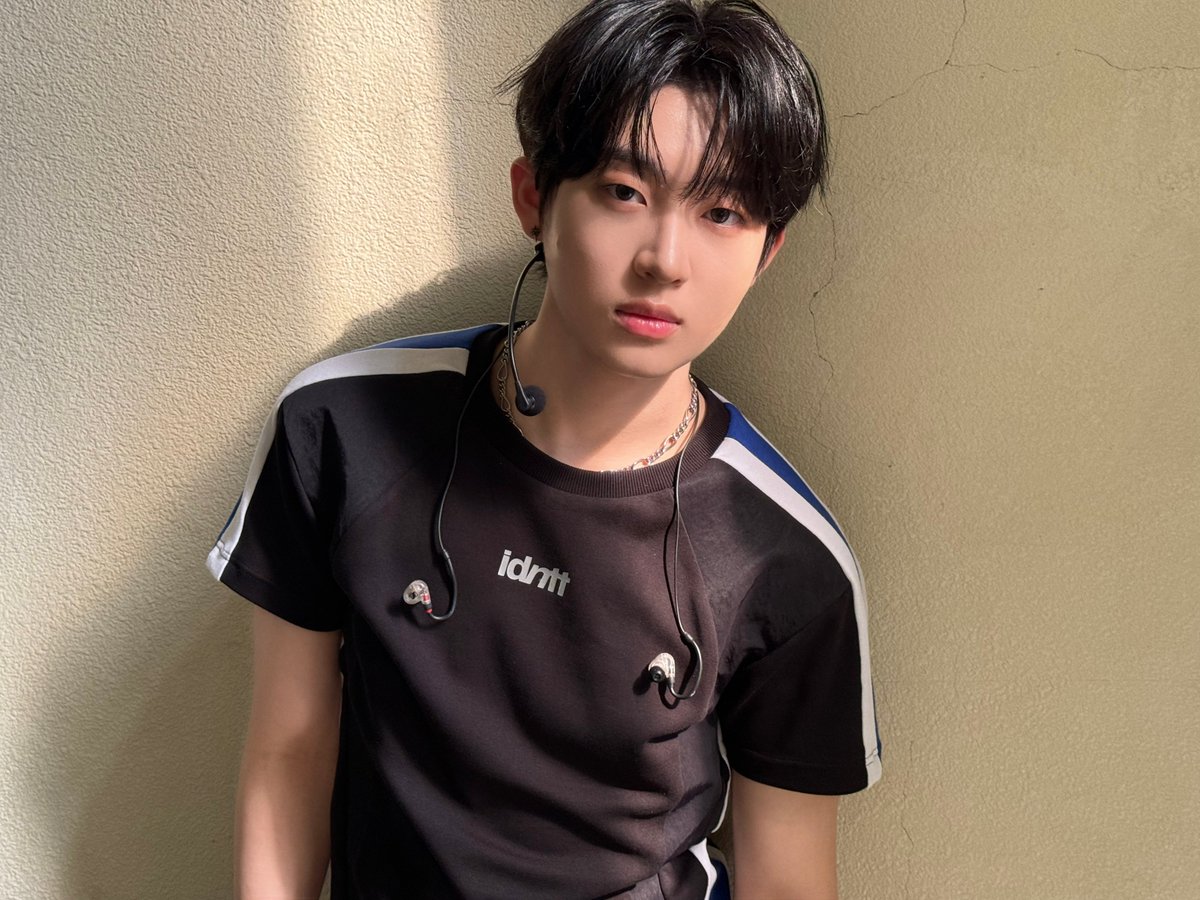 idntt_cosmo's tweet photo. 🖤💙🤍

#idntt #아이덴티티
#yesweare #한예준 #hanyejoon https://t.co/kc7SfN6cwK
